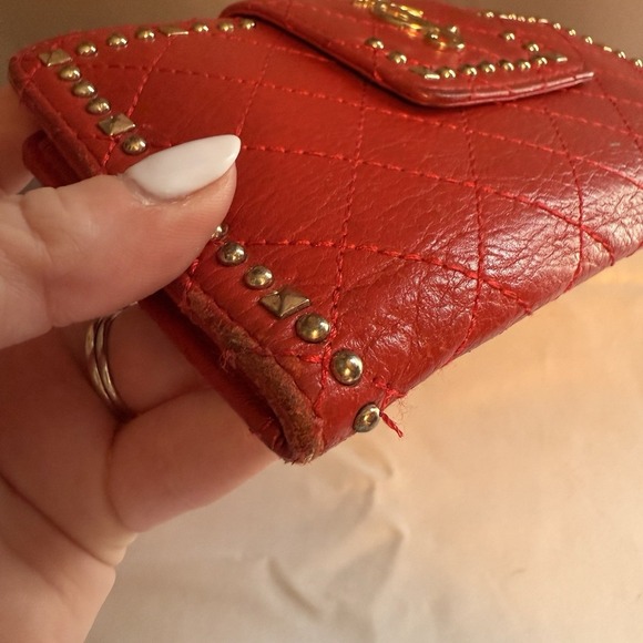 Juicy Couture 2012 Quilted Leather Studded Red Snap Wallet Clutch Card Holder - Picture 13 of 15